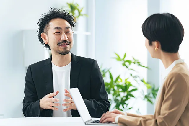 ③ 成長のための伴走
運営が軌道に乗るまで、プロの視点で貴社のWeb戦略を伴走・サポートします。